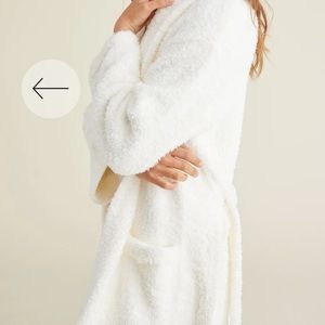 Barefoot Dreams CozyChic® Adult Robe in Pearl - SZ 3 Like New Condition!